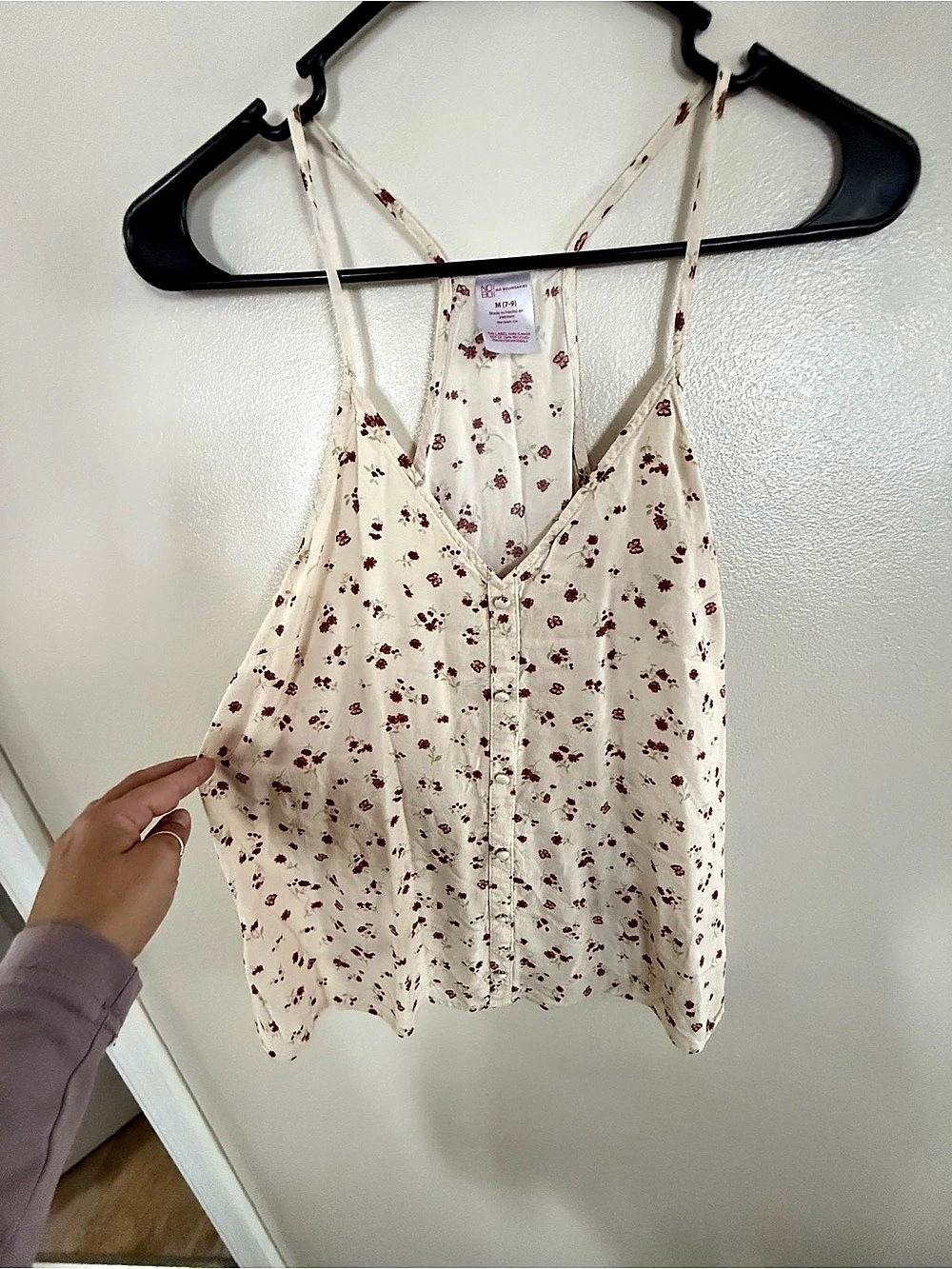 No Boundaries medium Floral Camisole in Cream & Red